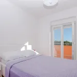 Four-bedroom In Apartment *