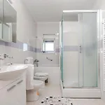 Four-bedroom In Apartment Sibenik