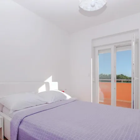 Four-bedroom In Apartman *