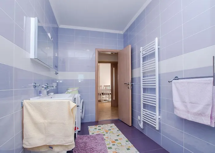 Apartman Four-bedroom In